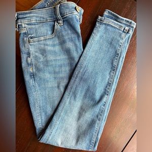 American Eagle Next Level Stretch Jeggings